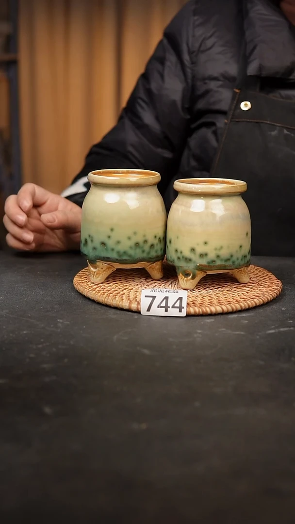 【闪购商品】瓷片744泥泥手工花盆口6高10-11