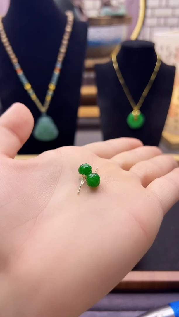 【闪购商品】翡翠耳饰14K金镶嵌E11