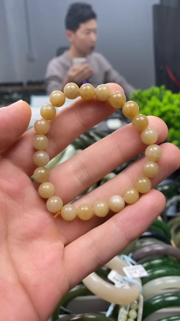 未镶嵌手镯和田玉8mm