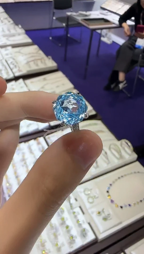 【闪购商品】托帕石戒指银S925镶嵌12mm玫瑰款