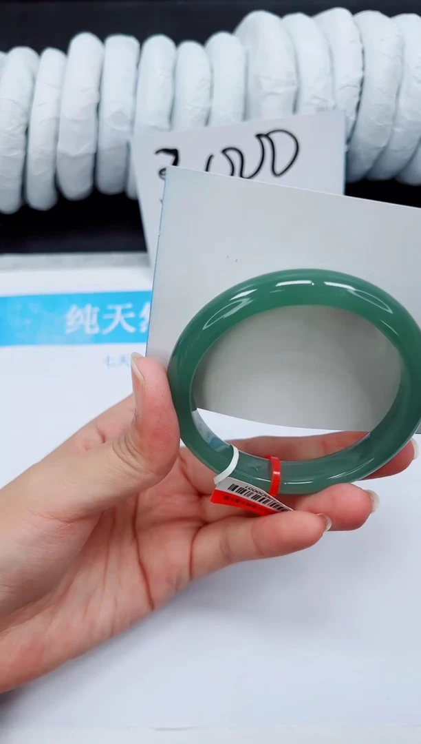 未镶嵌手镯石英质玉D162-60.7