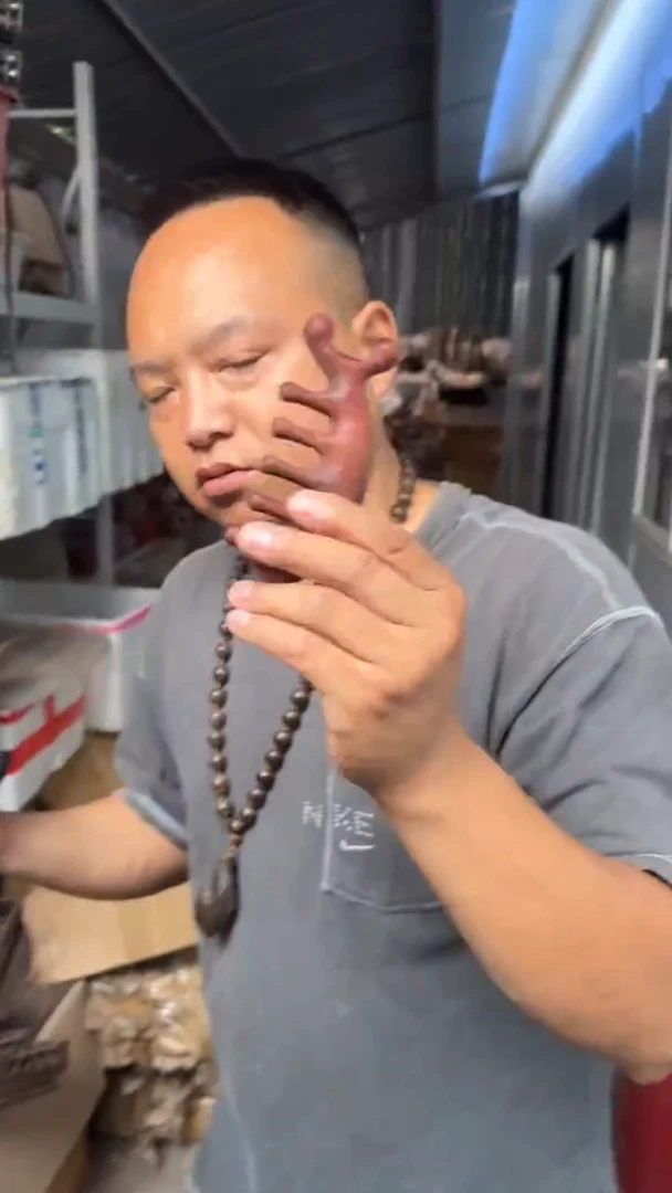 花梨木类木雕款工艺品88888888