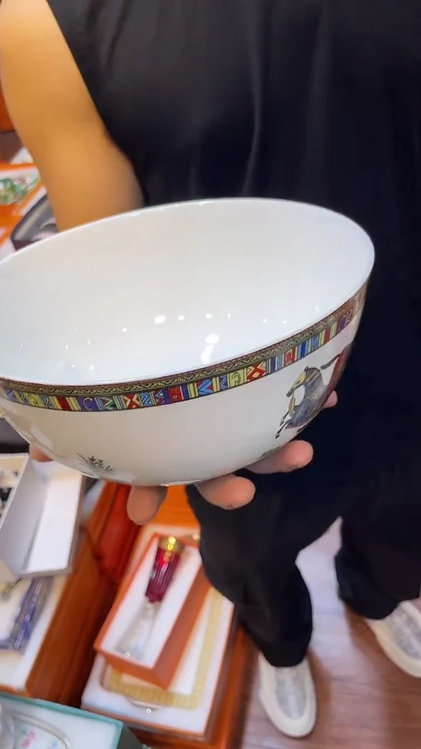 杯鸿辉家品牌瓷器，京东包邮！