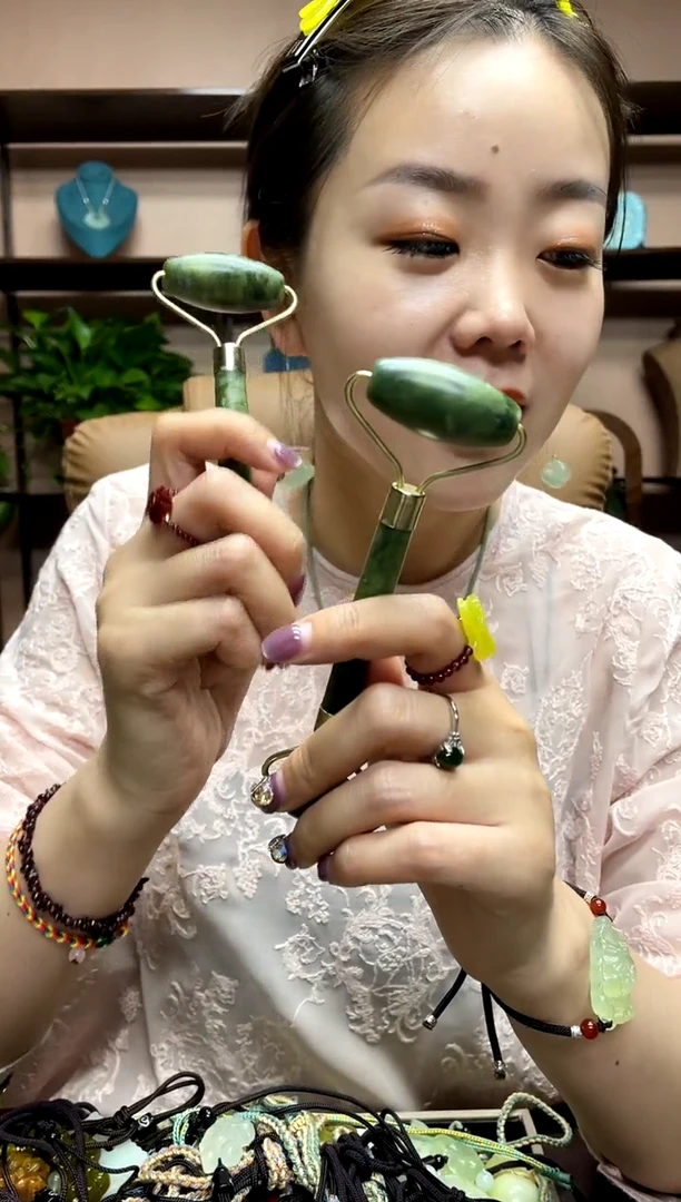 岫玉未镶嵌吊坠多样性发货其中发一