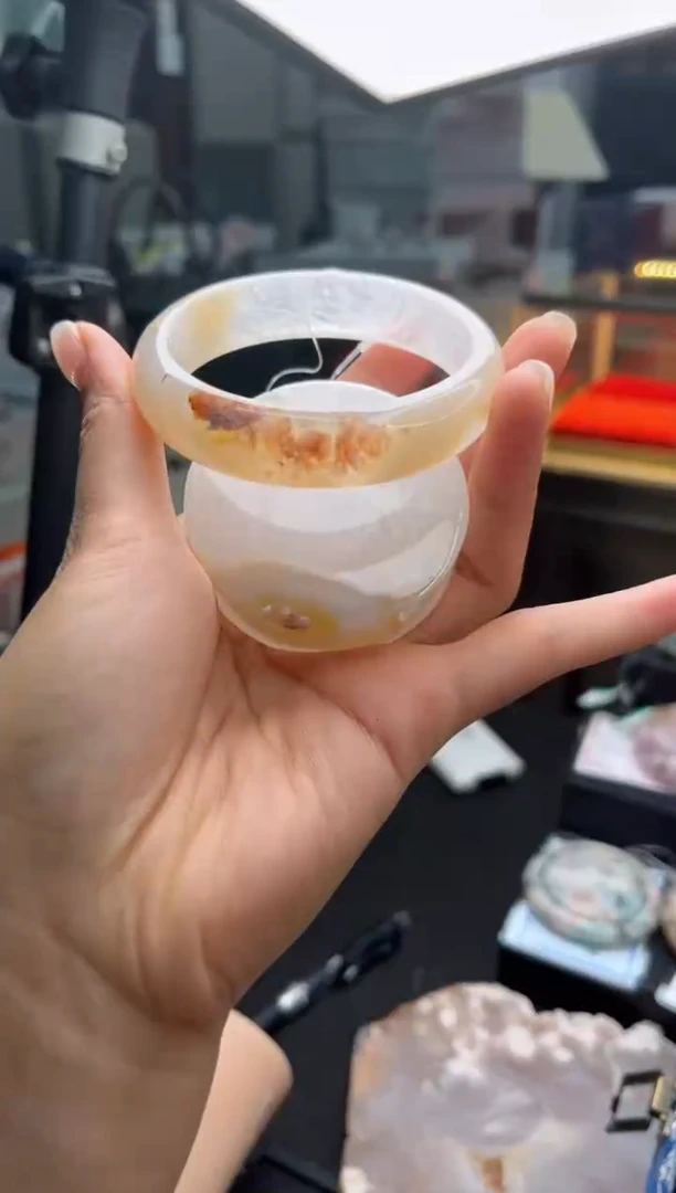 石英质玉手镯未镶嵌58圈口（赠送镯心）3997029