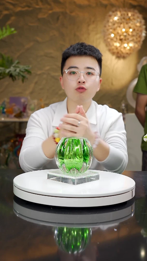 琉璃手工艺品福利绿色香薰瓶