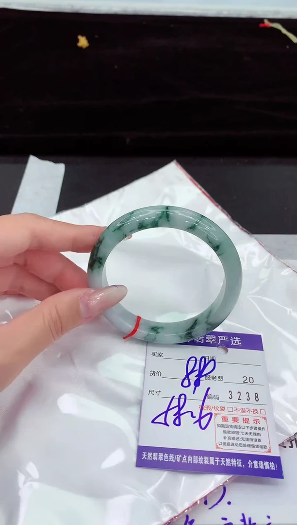 翡翠手镯未镶嵌111111111