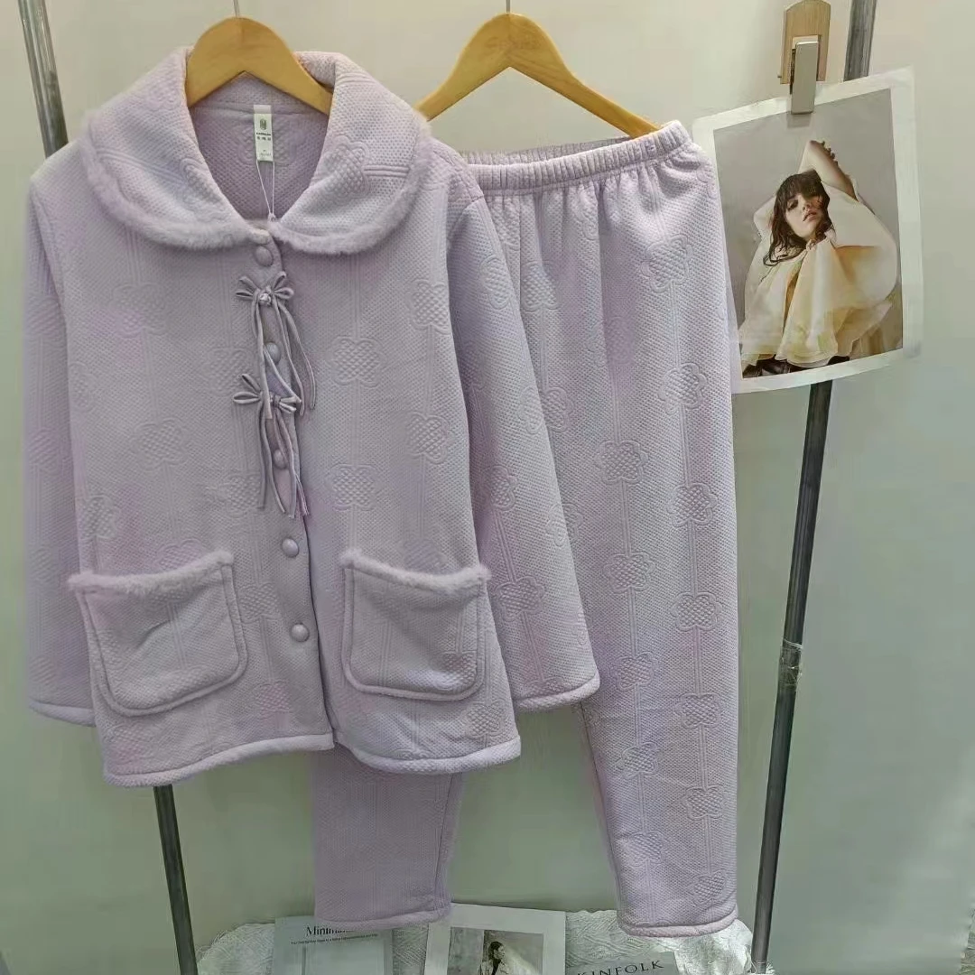 4085雕花复合绒保暖冬季家居服加厚睡衣
