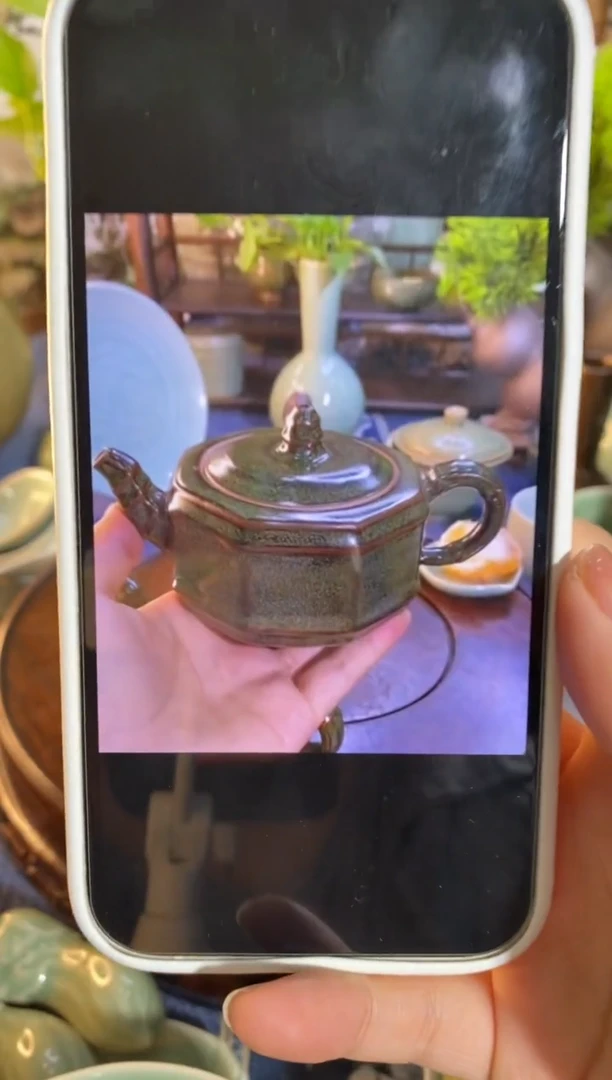 【闪购商品】XG004 茶叶末釉八方壶 1只