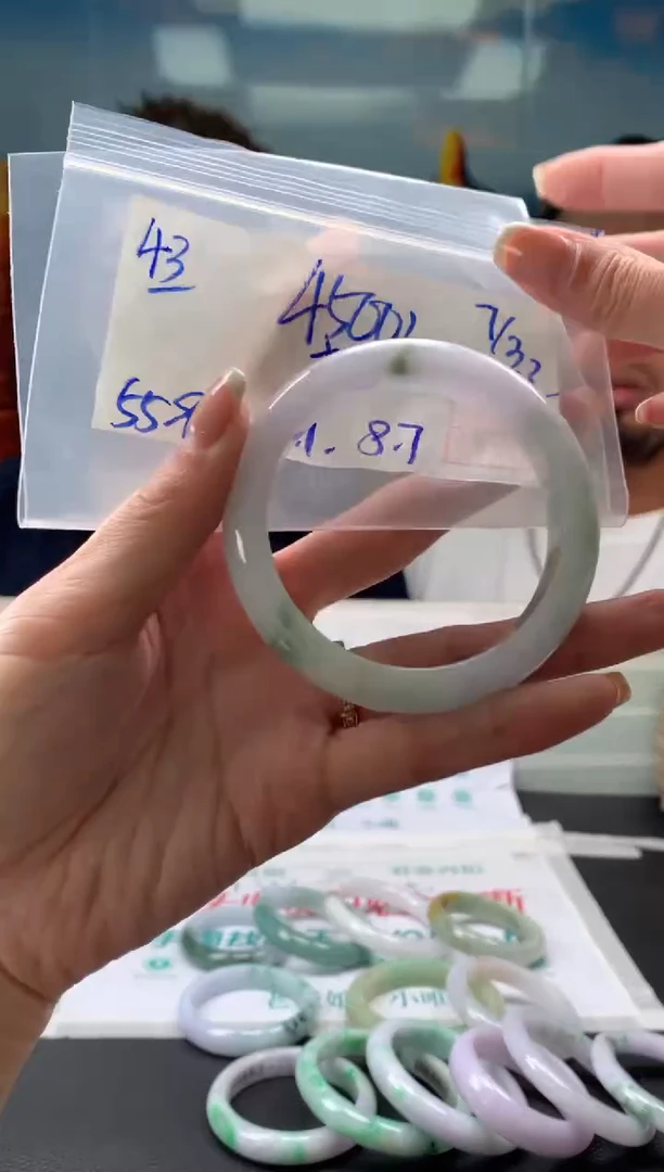 【闪购商品】翡翠手镯未镶嵌翡翠手镯 下单联系小耳机#43