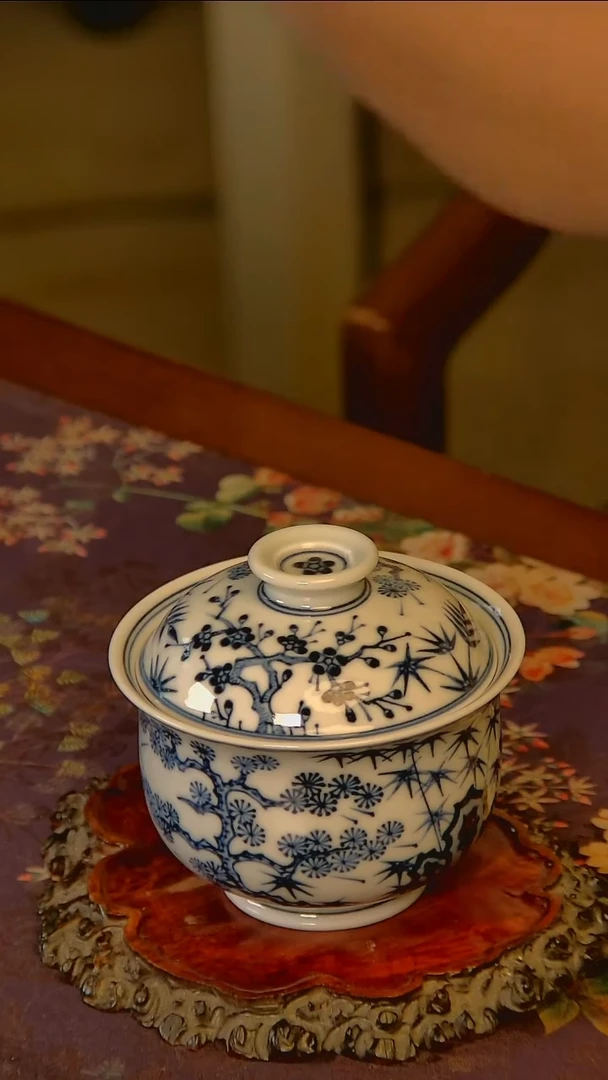 杯手工手绘杯杯很美丽