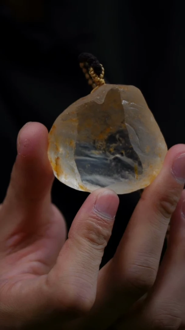 吊坠(赠链)未镶嵌水晶水晶