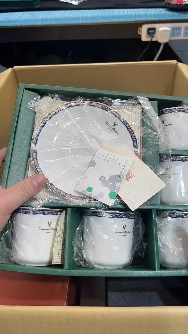 瓷片新店开播全场放漏