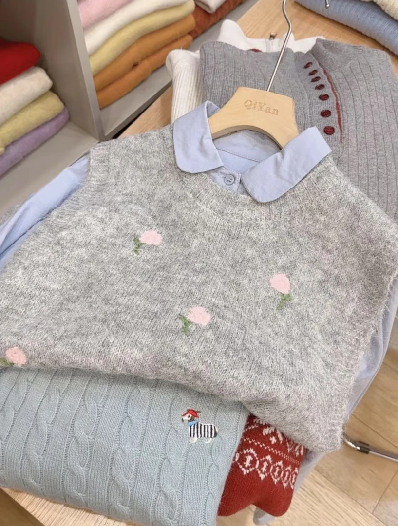 A5七言家 田园蔷薇！灰色钩花可叠穿马甲1