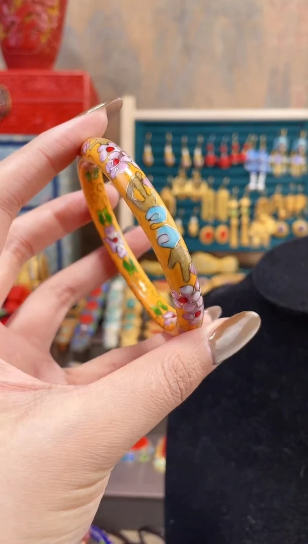 【闪购商品】非遗景泰蓝细棍镯黄色