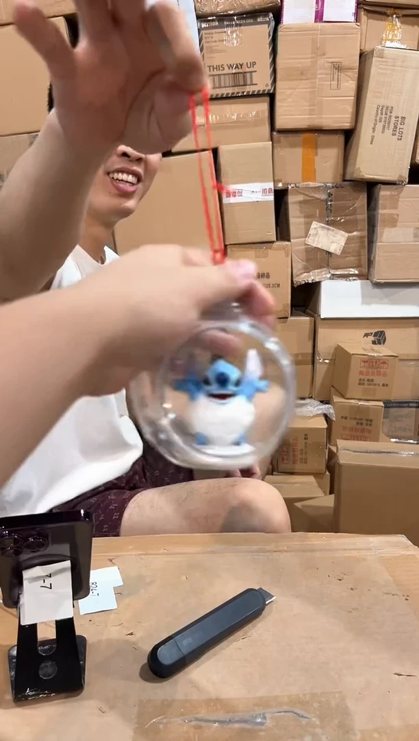瓷片史迪仔雪球挂件