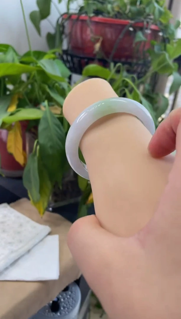 翡翠手镯未镶嵌221手镯55