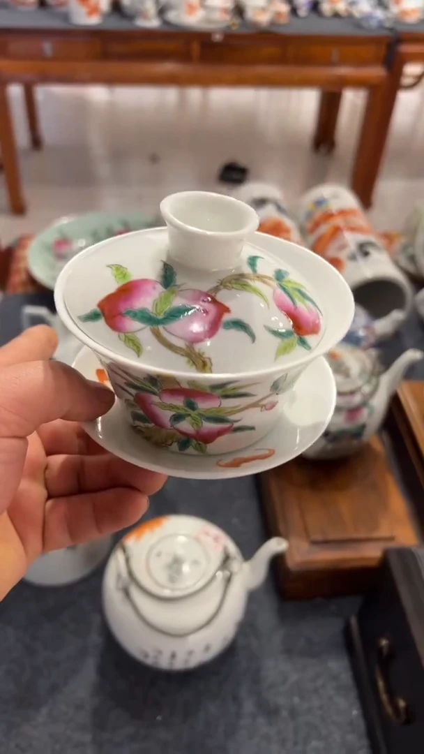 摆件瓷摆件瓷摆件桃子盖碗