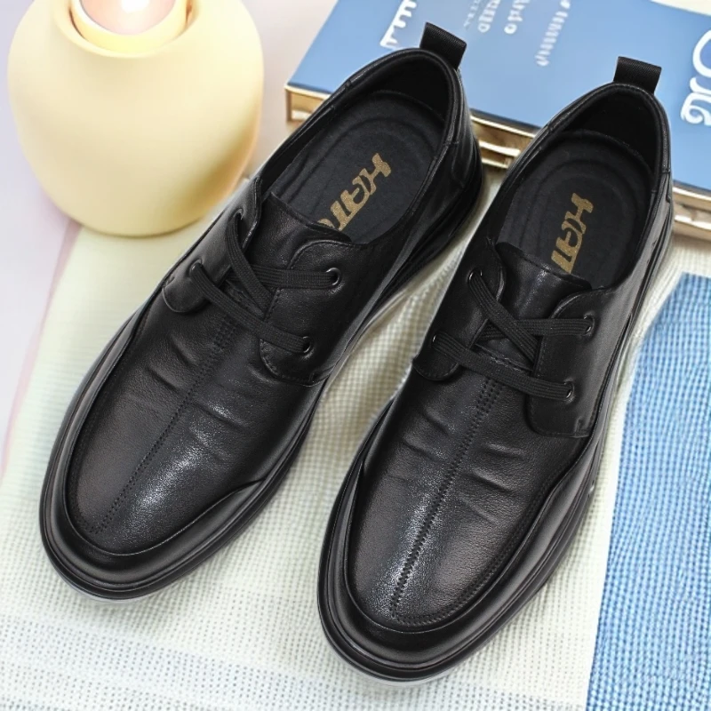 二哥2025全真皮上等头层牛皮舒适透气软底系带爆款男士皮鞋9301