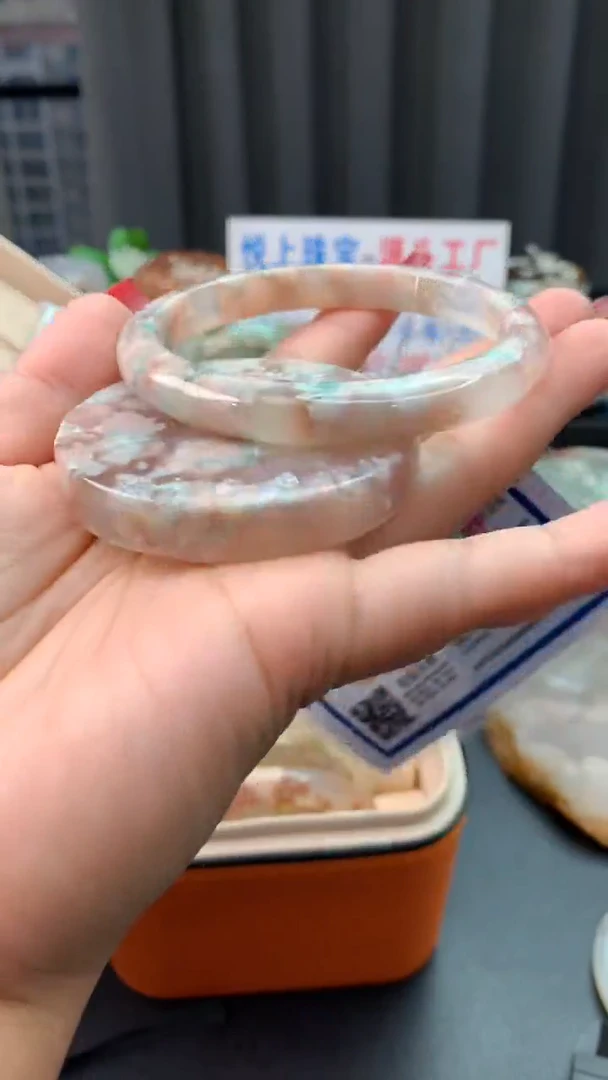 无非金属（63圈口）赠送镯心