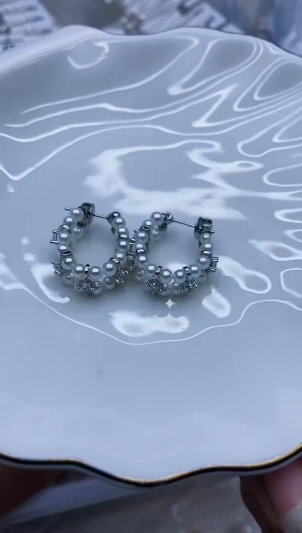 未镶嵌耳饰淡水珍珠耳环多样性发其一