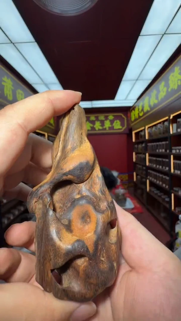 沉香吊坠多样性发一菩萨棋