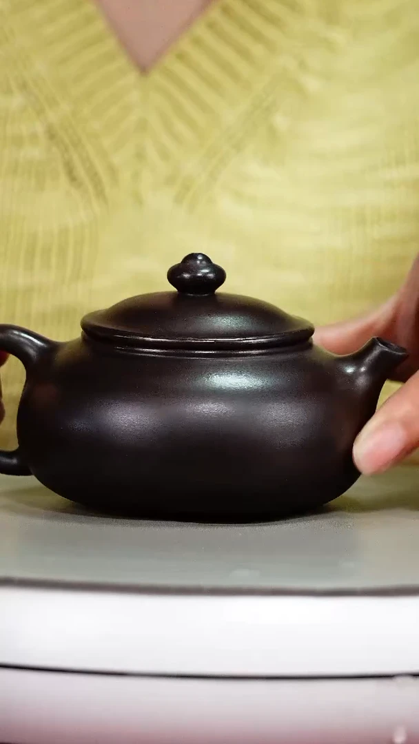 茶壶紫砂蒋静明赤龙血砂光素寒江200CC