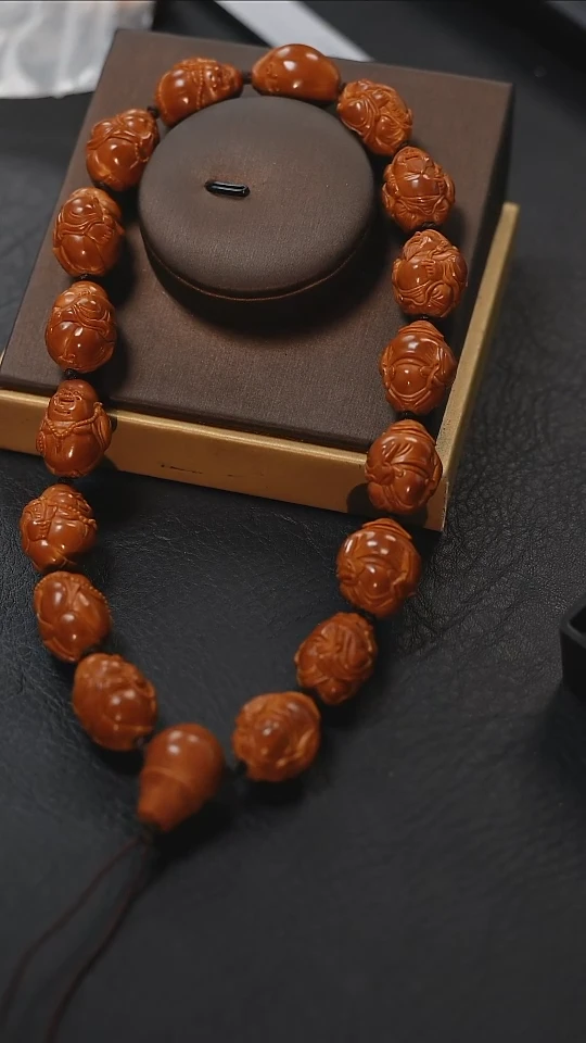 【闪购商品】橄榄核吊坠 梦梦精品核雕