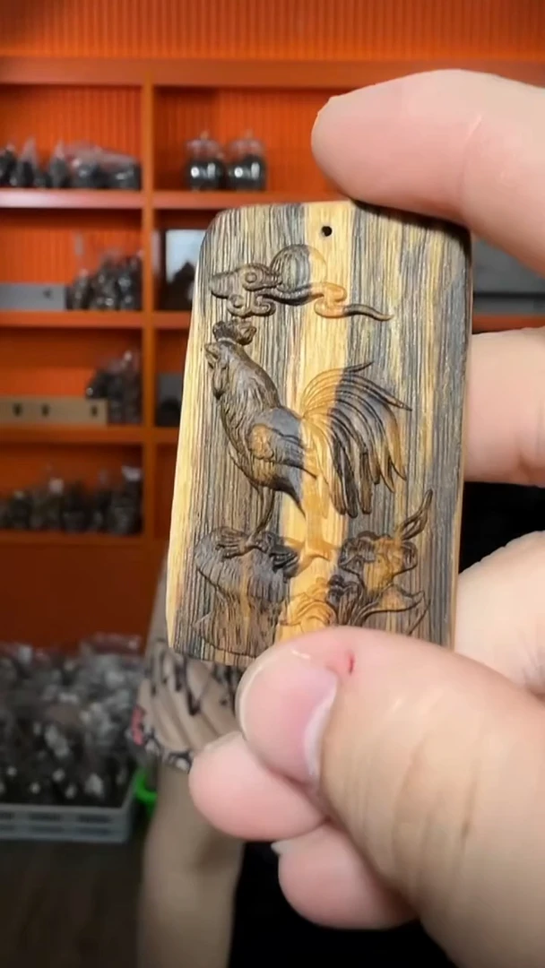 沉香吊坠347号生肖鸡多样性发一