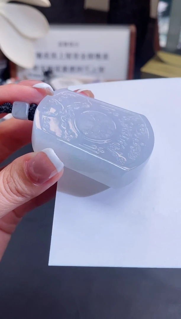 翡翠未镶嵌颈饰缅甸天然翡翠