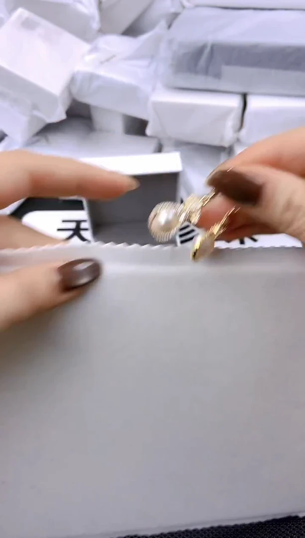 未镶嵌耳饰淡水珍珠ed1060