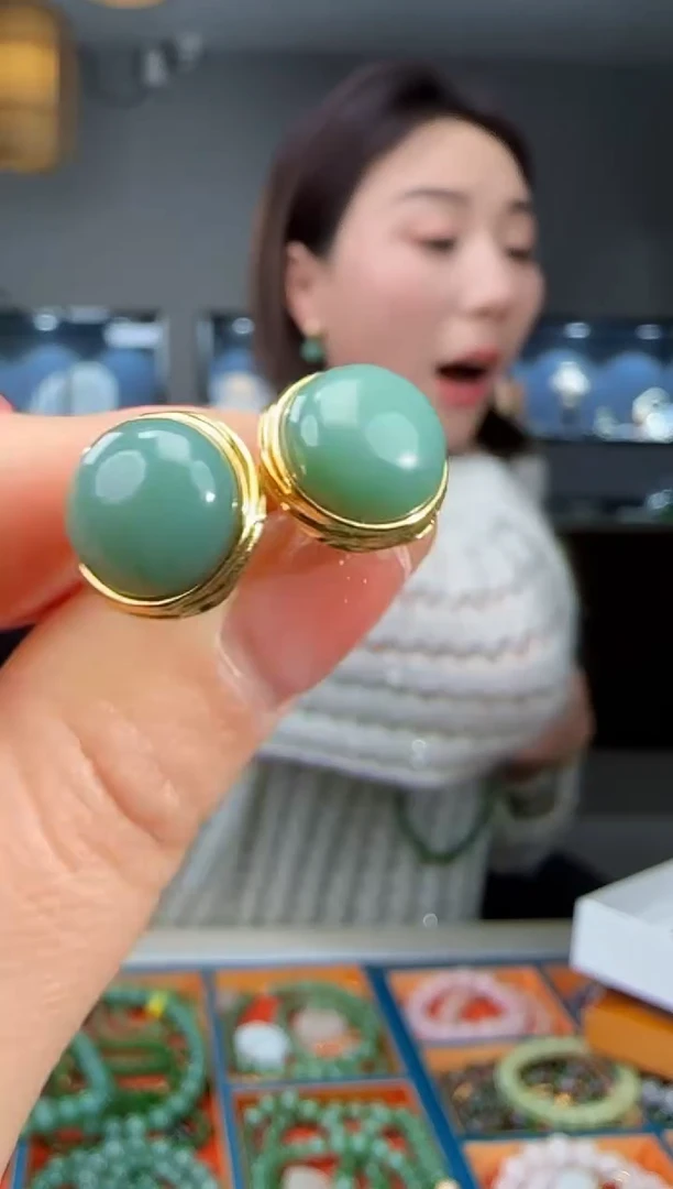 银S925镶嵌和田玉耳饰1