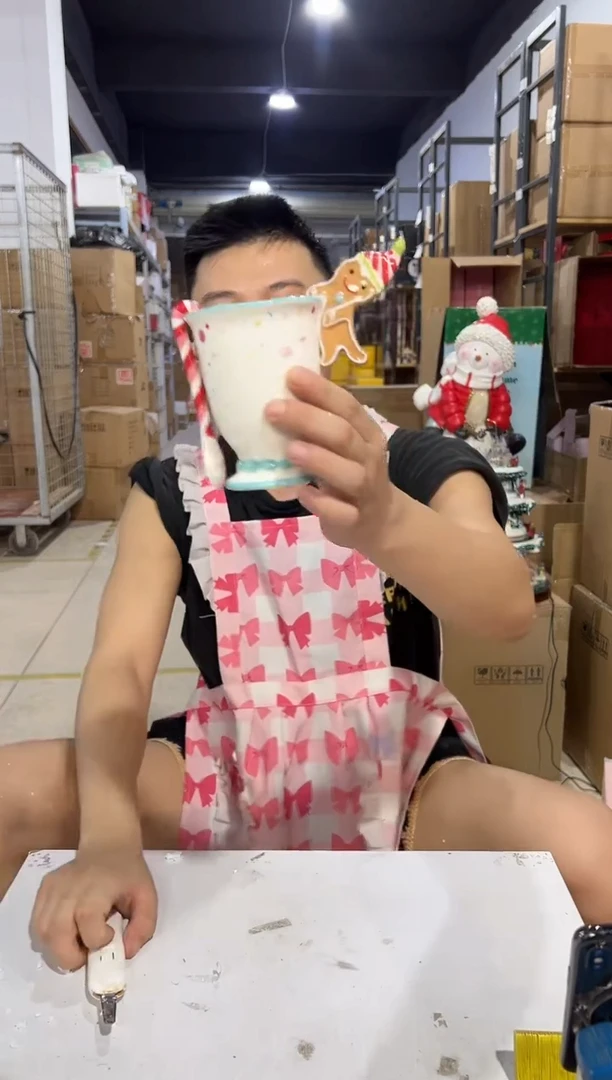 瓷片姜饼人一杯一勺