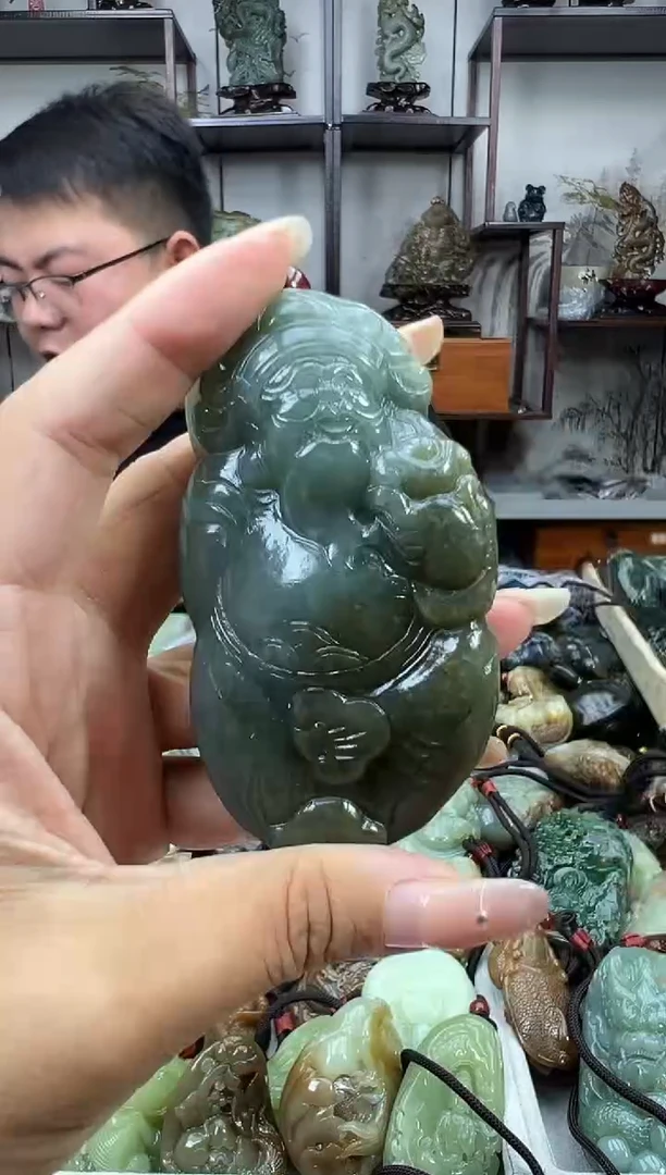 和田玉未镶嵌把件148