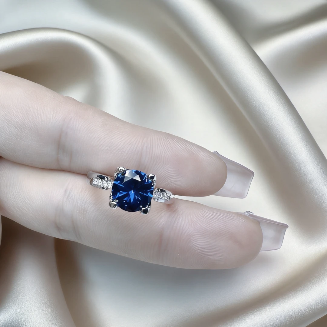 高订0011-轻奢幻彩皇家蓝尖晶精切合金戒指