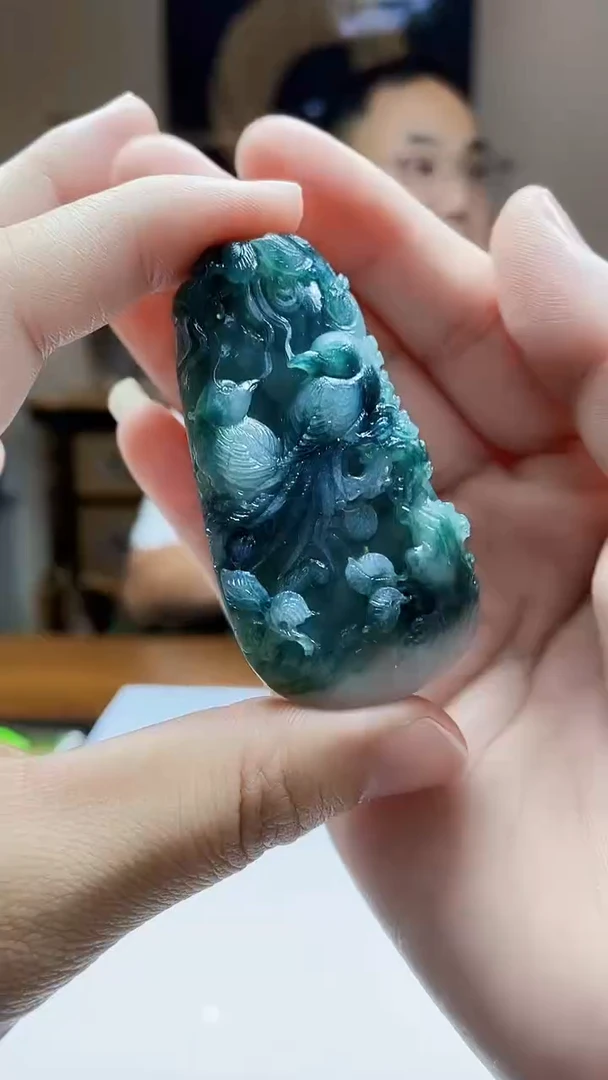 未镶嵌定制翡翠吊坠144