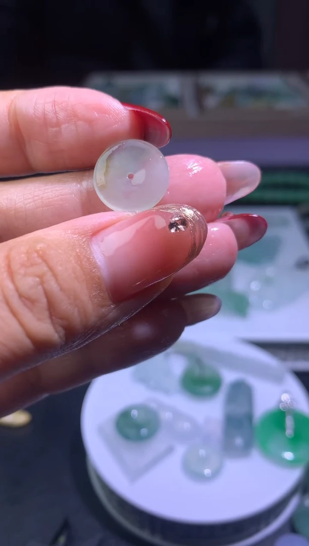 【闪购商品】定制翡翠未镶嵌毛货