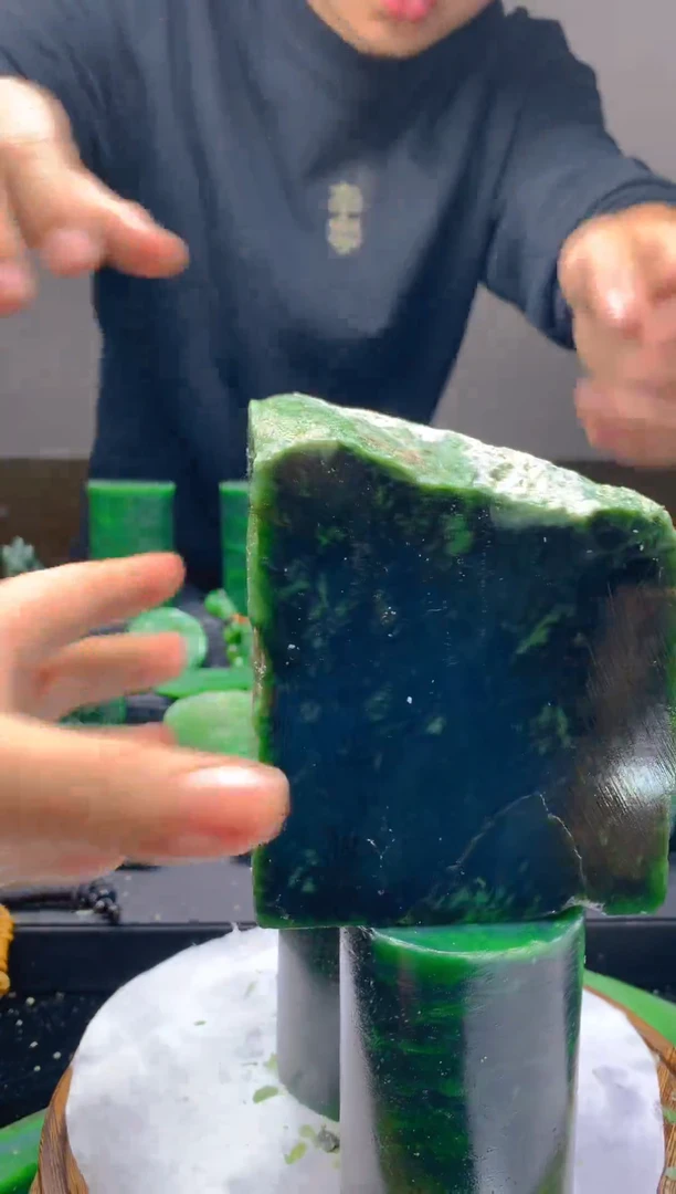 未镶嵌和田玉珠宝半成品1