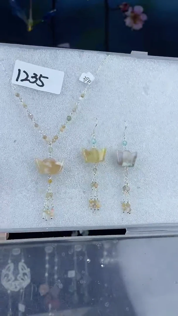 未镶嵌颈饰玛瑙/玉髓喜欢拍