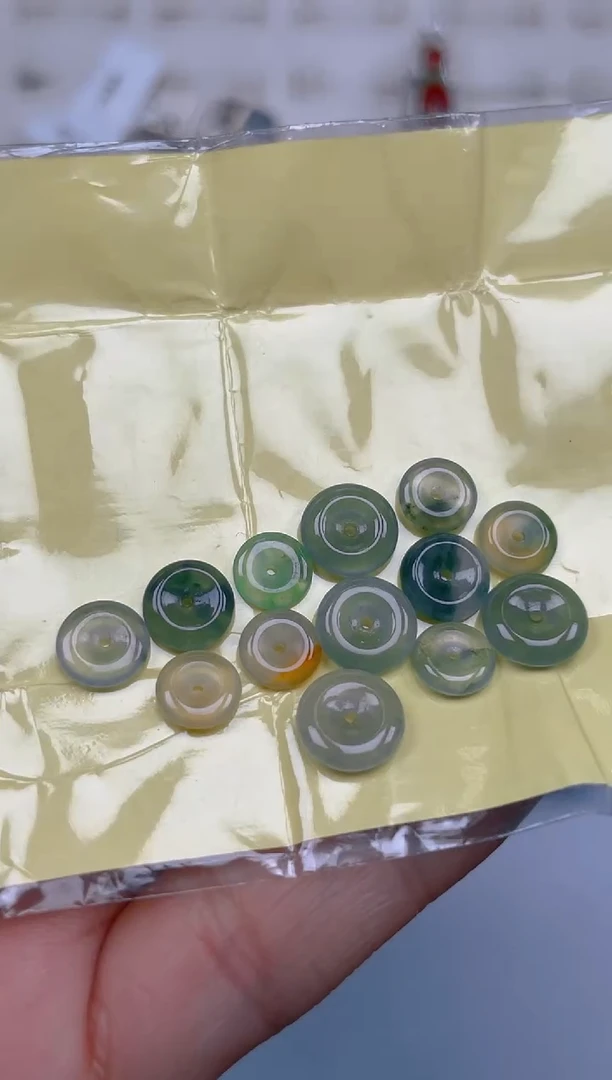 未镶嵌定制翡翠天然翡翠蛋面