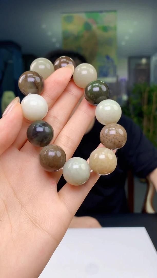 定制和田玉Boss阳天然和田玉（拍一发一）