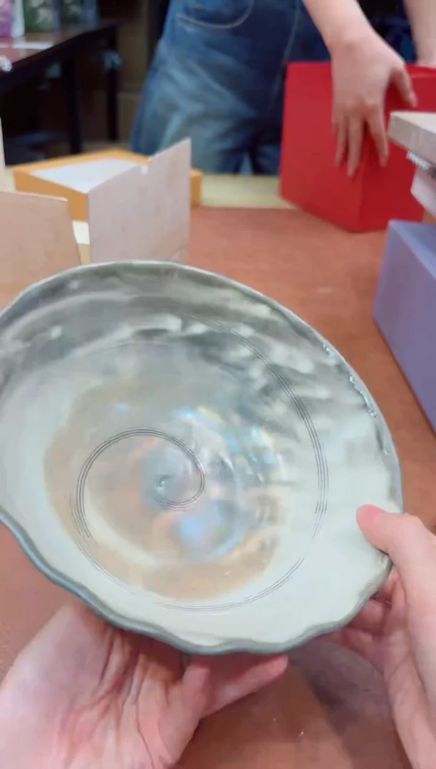 小狐狸海外瓷器哇哇哇