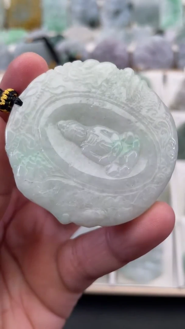 颈饰未镶嵌翡翠天然缅甸翡翠A货31