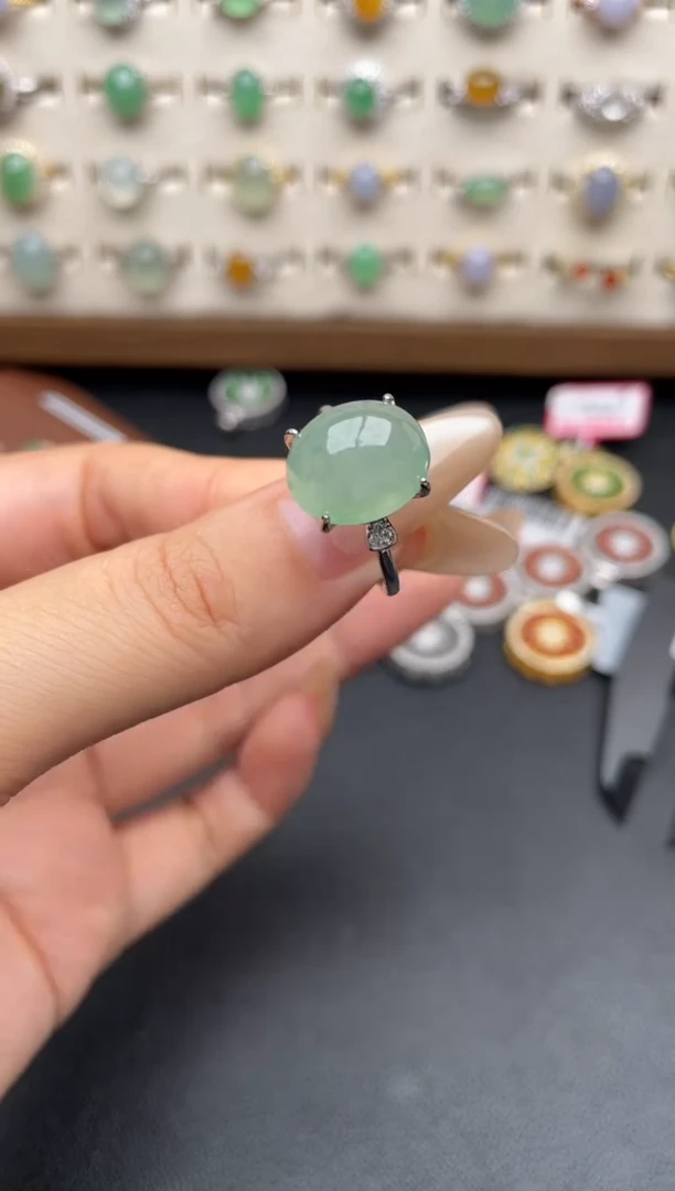 银S925镶嵌戒指翡翠一物一证一礼盒