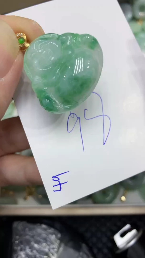 颈饰未镶嵌翡翠缅甸A货翡翠