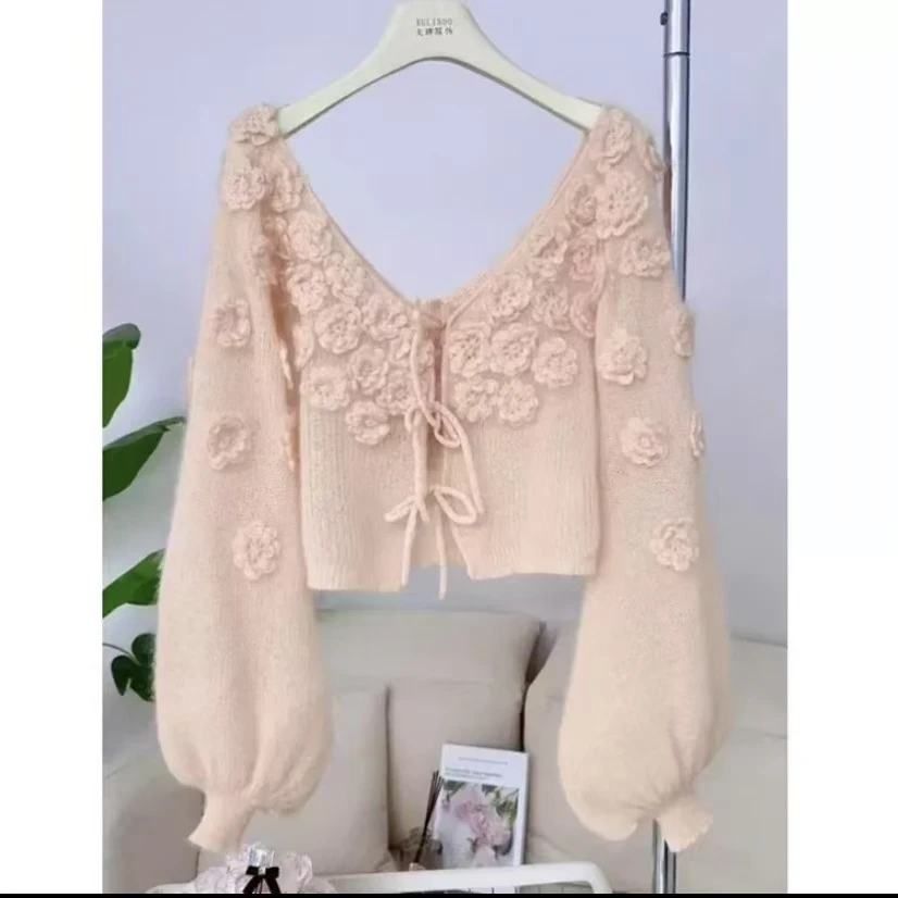 【落肩花】粉色领灯笼袖立体花朵针织开衫女秋冬宽松短款上衣.Y7486