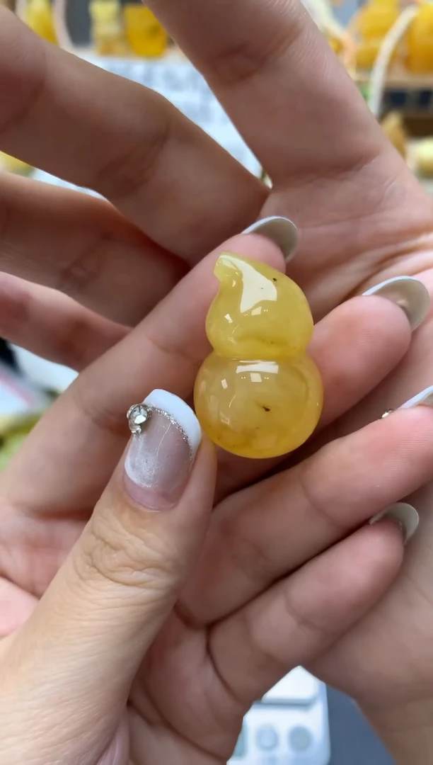 琥珀未镶嵌珠宝奇石063琥珀蜜蜡微瑕