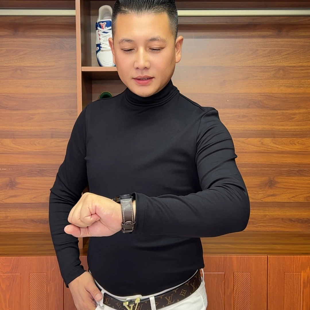 长袖秋冬半高领净版时尚百搭黑色打底衫男士修身纯色