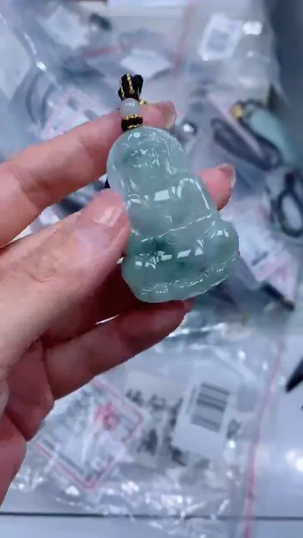 颈饰未镶嵌翡翠吊坠