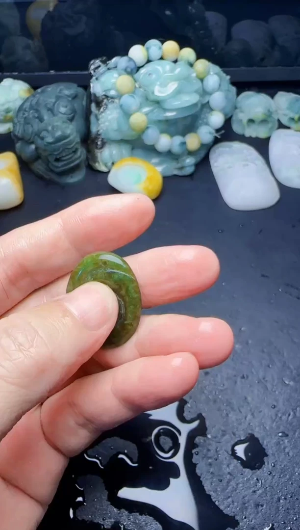 颈饰未镶嵌翡翠.***.97